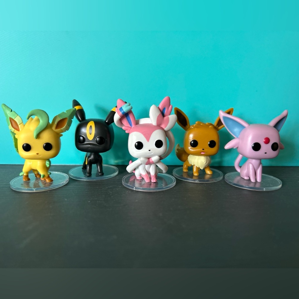 Mini Funko Eeveelutions Set